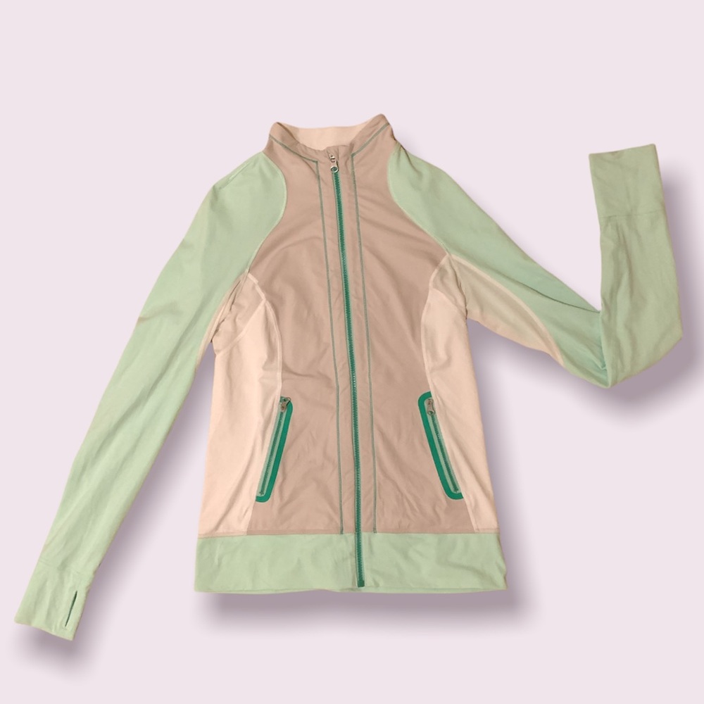 Lululemon Forme jacket - Picture 2 of 9